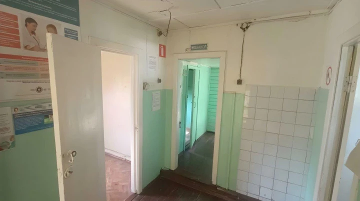 Здание с земельным участком по адресу: Ярославская область, Угличский р-н, с. Воскресенское